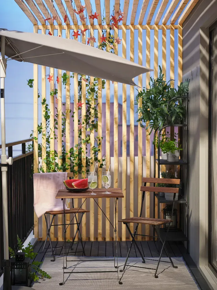 Balkon Sichtschutz Ideen modern Ikea Sommer 2022 Neuheiten