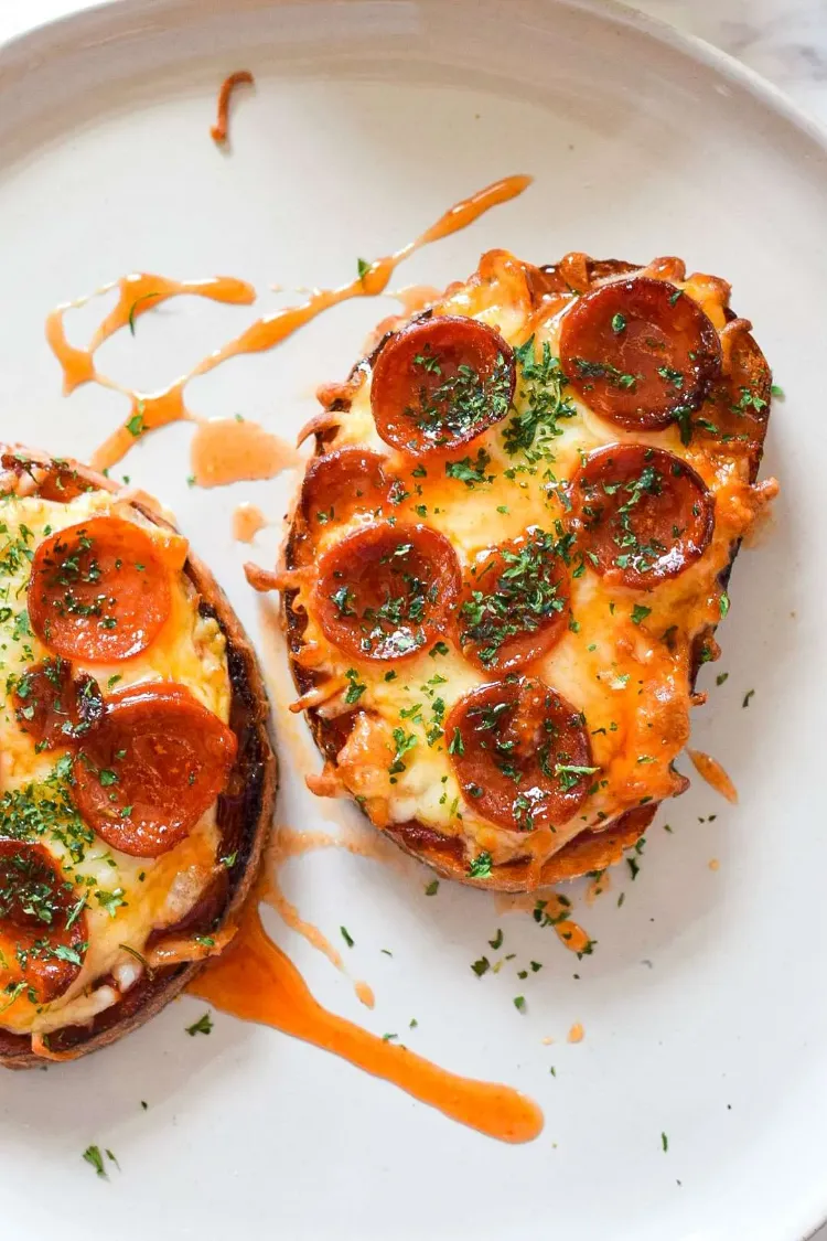 Food Trend 2022 Pizza Toasties Recipe pizza toast bread salami