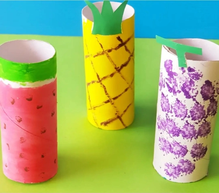 Fruit crafts with toilet paper rolls in the summer