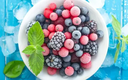 Gefrorenes Obst ist gesund und lecker - schnelle Rezepte
