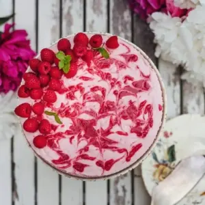 Himbeeren Käsekuchen ohne Backen im Sommer selber machen