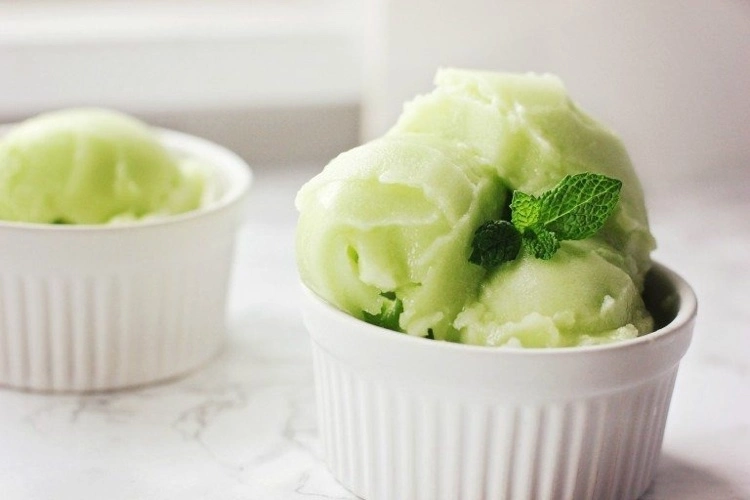 Easy honeydew melon sorbet recipe without sugar