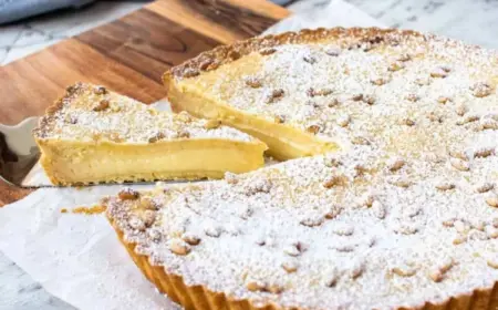 Italienischer Omakuchen aus Mürbeteig und Vanillecreme