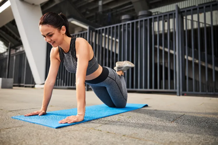 Push-ups for beginners Full body exercises with your own weight