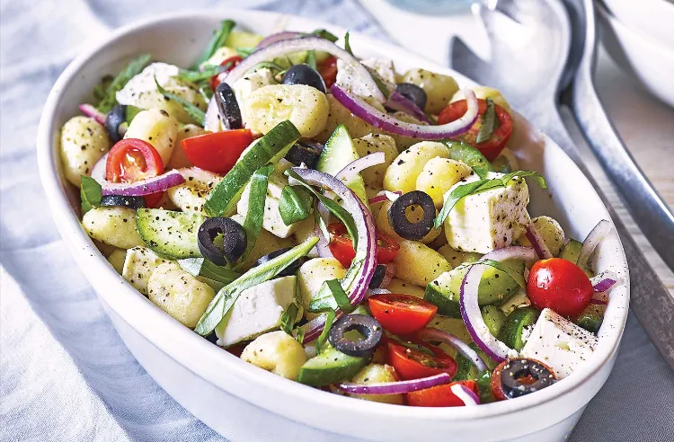 Rezept Gnocchi Salat mit Tomaten und Schafskäse griechischer Salat