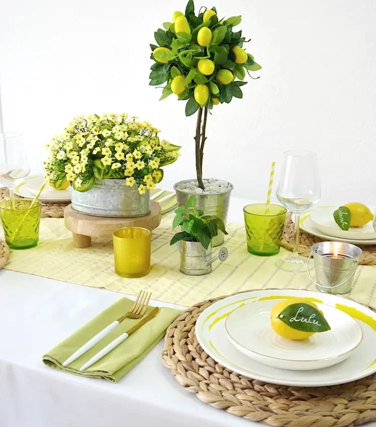 Tischdeko im Sommer mit Zitronen Ideen günstige Hochzeitsdeko selber machen