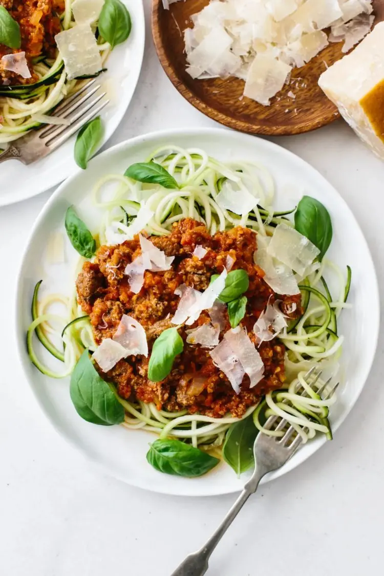 Zoodles with sauce for spaghetti bolognese