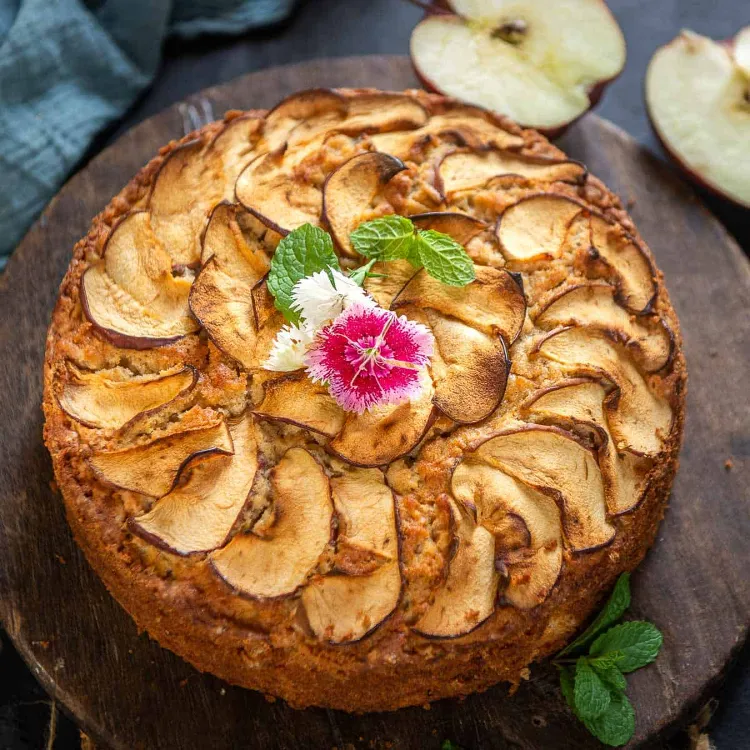 Apple Sky Cake A healthy low-carb apple cake that is low in calories