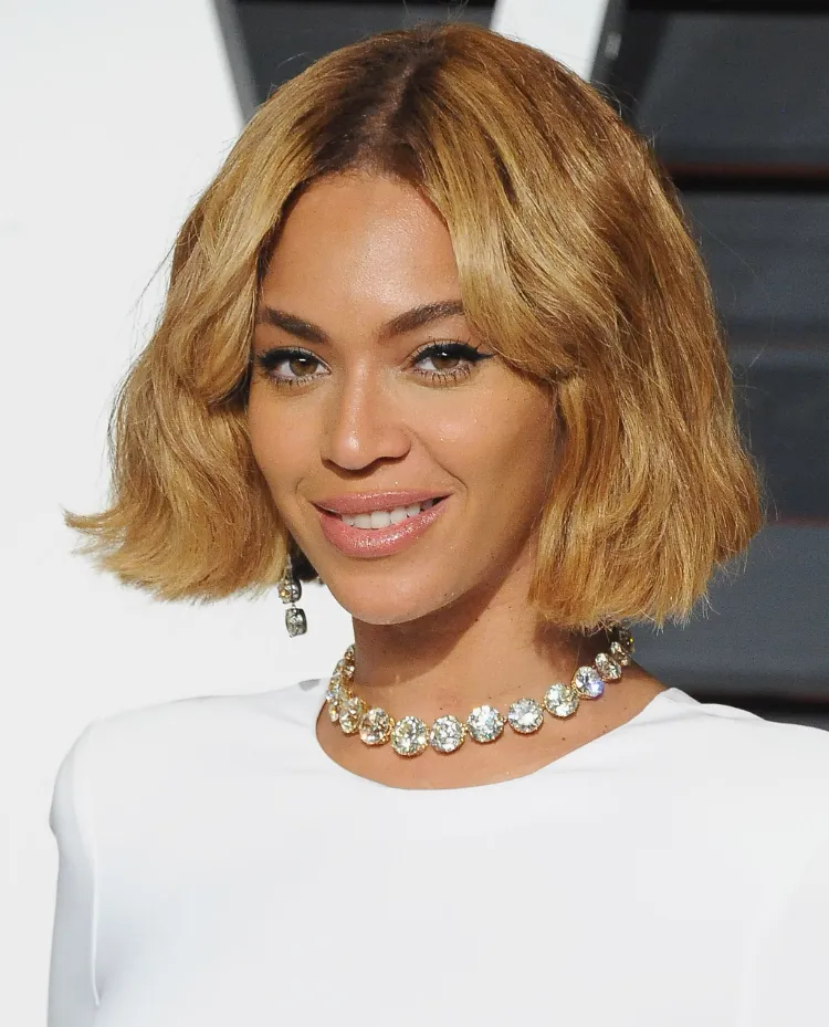 Beyonce Frisuren kurze Haare Italien Bob Frisurentrend 2022