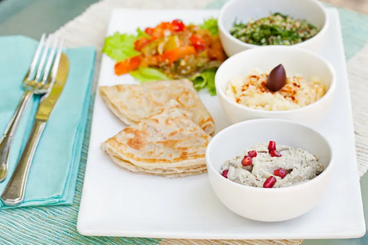 Hummus Rezepte kalorienarm Auberginen Dip vegan