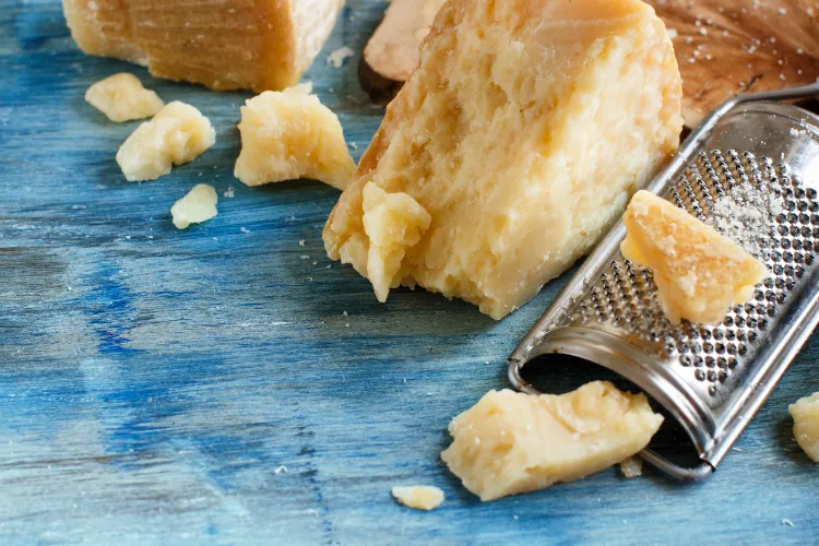 Kann man Käse einfrieren wie Parmesan einfrieren Tipps