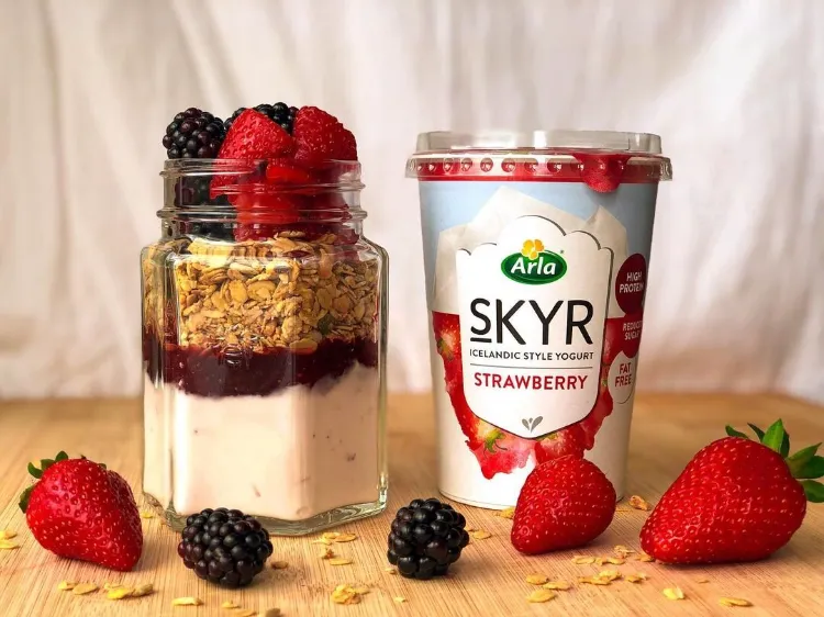 Baking cake with skyr healthy breakfast recipe will lose weight