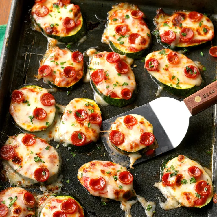 Mini Zucchini Pizza Happen Low Carb Vorspeisen Rezepte