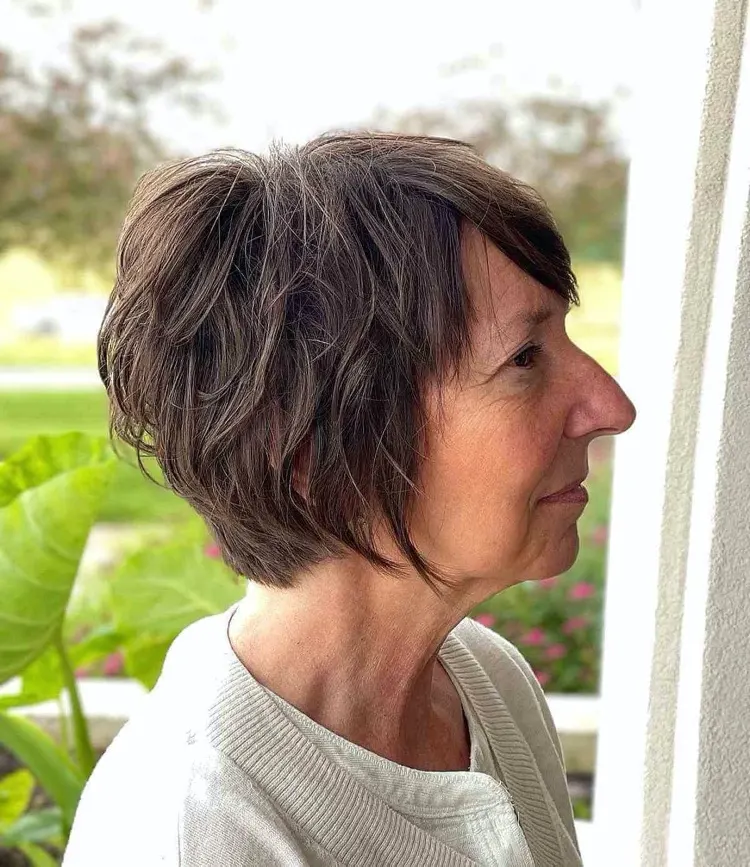 Nixie Cut mit Seitenpony für Frauen ab 60