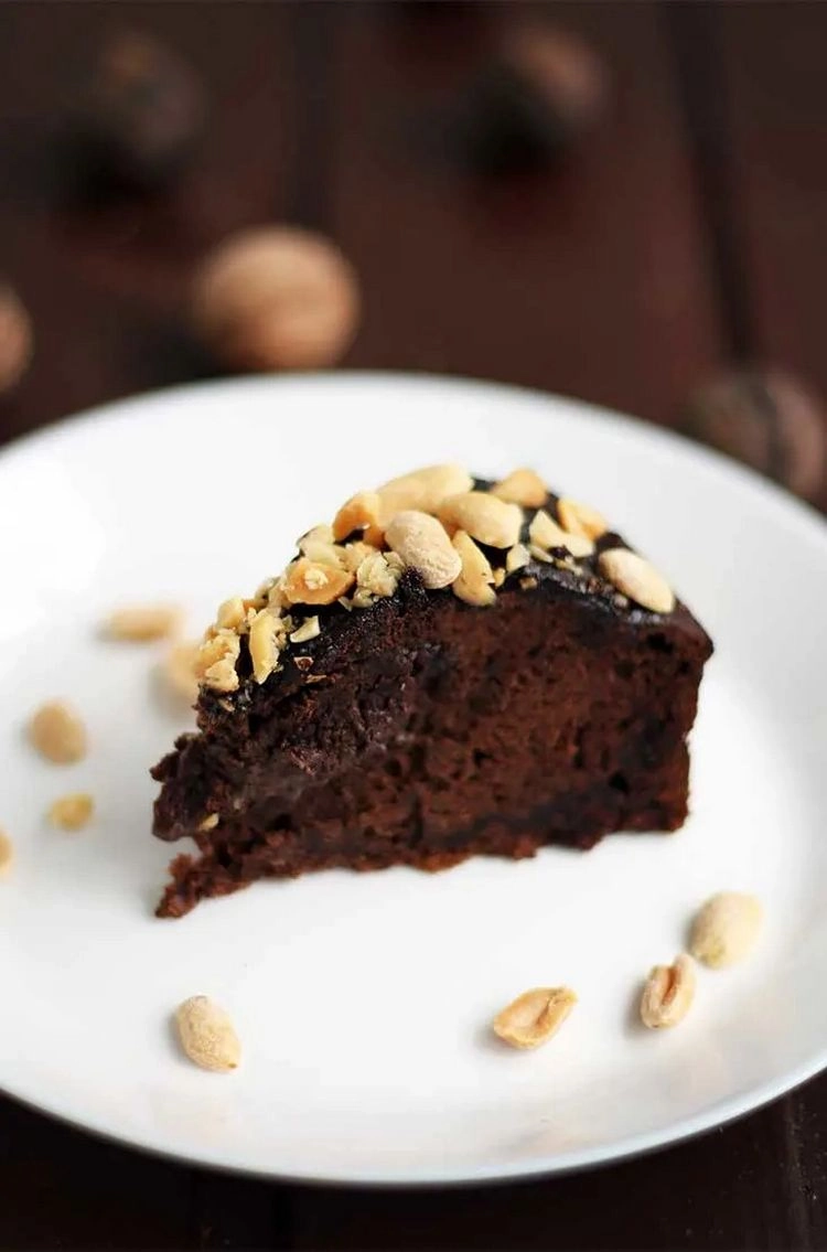 Veganer Kuchen - Das sind die besten, einfachen Rezepte für vegane Süßigkeiten mit Schokolade, Zimt u.a.