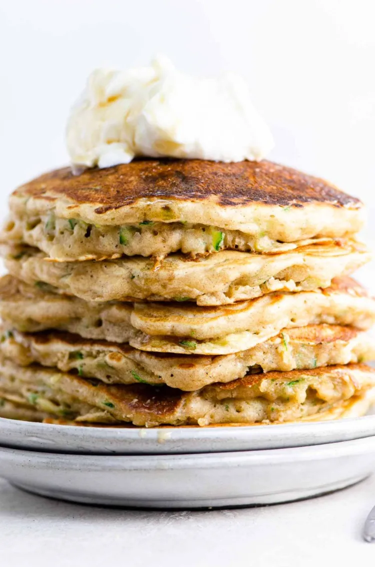 Zucchini Schinken Pfannkuchen vegetarische Rezepte kalorienarm