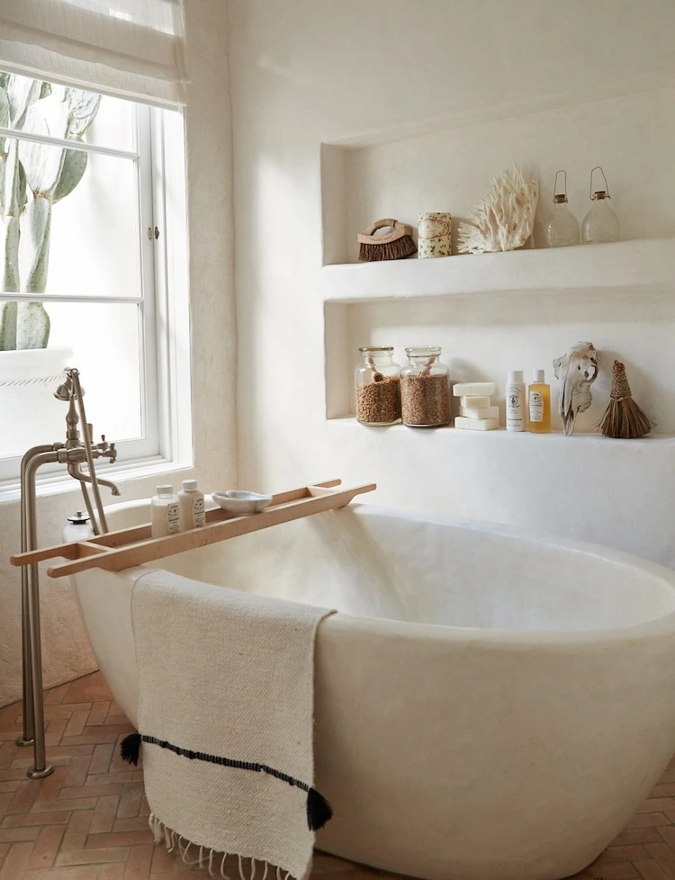 ein persönliches stück paradies im eigenen zuhause mit einem mediterran gestalteten badezimmer schaffen