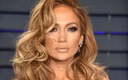 Jennifer Lopez Frisuren blonde Haare Trends Karamellblond Haarfarbe Herbst