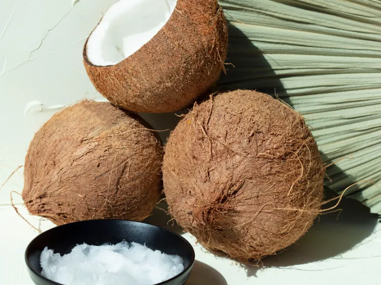 Kokosmilch Haarspülung ohne Ausspülen selber machen Hausmittel bei trockenem Haar