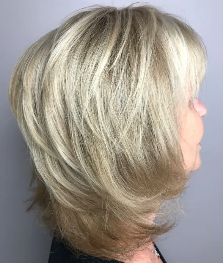 Shag Cut für Frauen ab 50 Shaggy Frisuren mittellang