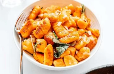 Süßkartoffel Gnocchi - Dieses Rezept ist vom Herbst inspiriert,