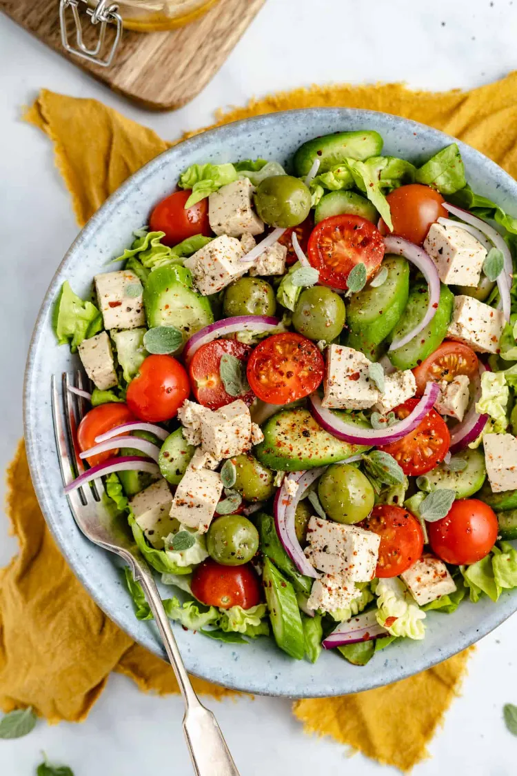 veganer griechischer Salat Rezept veganen Feta selber machen