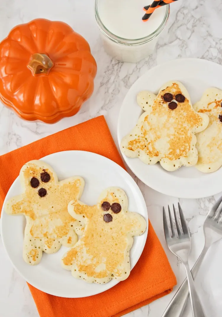 Geister Pfannkuchen Rezept Halloween Frühstück Ideen einfach