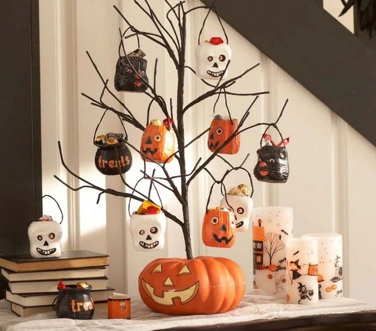 Halloween-Bäume - trendige Dekorationen