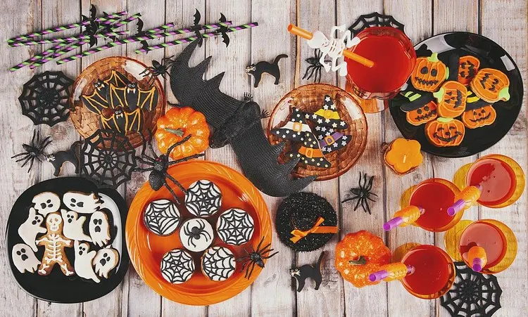Halloween-Süßigkeiten sind ein wesentlicher Bestandteil der Feiertagsdekoration