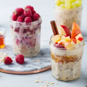 Kalorienarmes Frühstück mit Haferflocken gesund Abnehmen mit Overnight Oats Rezepte