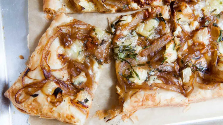 Lauch Zwiebel Quiche Blätterteig schnelle Abendessen Rezepte