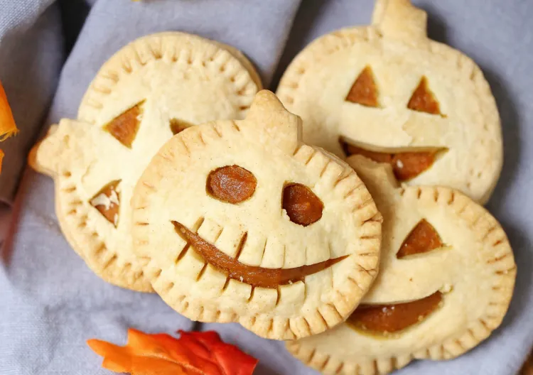 Mini Pumpkin Pie Recipe Halloween Breakfast Ideas Funny