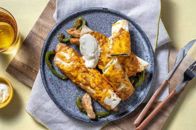 Probieren Sie zu Hause Hähnchen-Enchiladas selber zuzubereiten