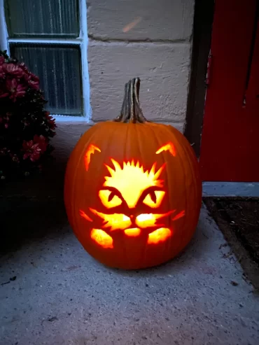 Was wäre Halloween ohne einen geschnitzten Kürbis auf Ihrer Veranda