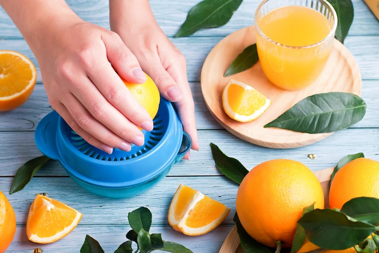 frische zitrone und orangen per hand auspressen und welcher saft zur stärkung des immunsystems besser ist