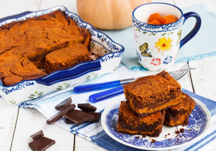 schnelle Schoko Kürbis Brownies gesunder Kürbiskuchen mit Schokolade