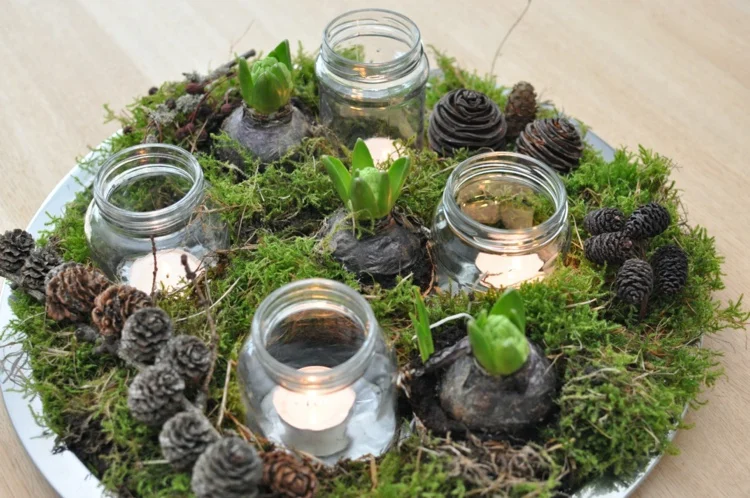 DIY Adventskranz mit Teelichtern und Naturmaterial