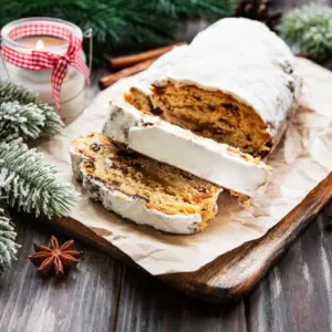 Stollen formen ohne Form Butterstollen Rezept saftig