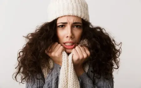 Trockene Haare im Winter retten - Mit diesen Tipps bleibt Ihre Mähne in der Kälte gesund und glänzend