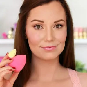 Wie kann man einen Make-up-Schwamm richtig reinigen