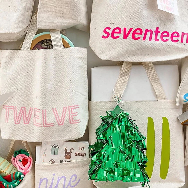 diy adventskalender aus kleinen stofftaschen