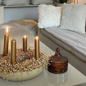 goldener adventskranz moderneс design