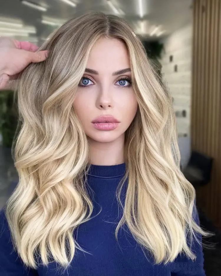 kühle Blondtöne Bilder größte Haartrends 2022