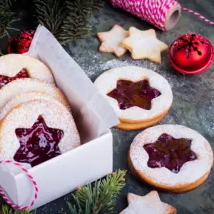 vegane Spitzbuben Weihnachtsplätzchen Rezepte veganes Weihnachtsgebäck