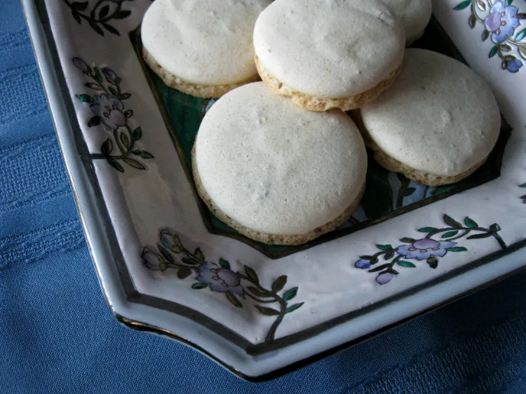 Anisplätzchen bekommen keine Füßchen klassische Weihnachtsplätzchen Rezepte von Omas