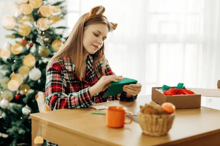 Gutscheine Vorlagen kostenlos ausdrucken als Familiengeschenk für Weihnachten