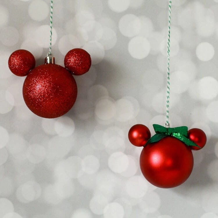 Jeder Mickey braucht eine Minnie an seiner Seite auf dem Weihnachtsbaum