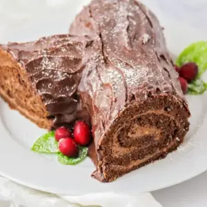 Rezept für Buche de Noel mit Schokocreme zubereiten