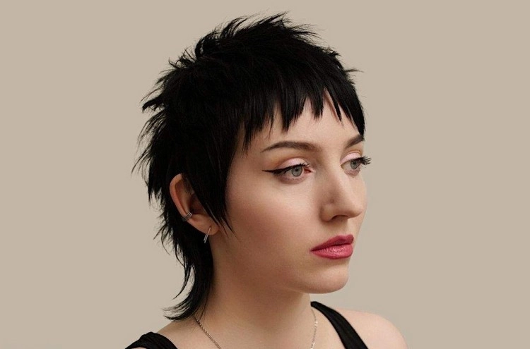 Trendfrisur Mixie Cut - Styling-Ideen, wie Sie einen der tollsten Haarschnitte für 2022 tragen können