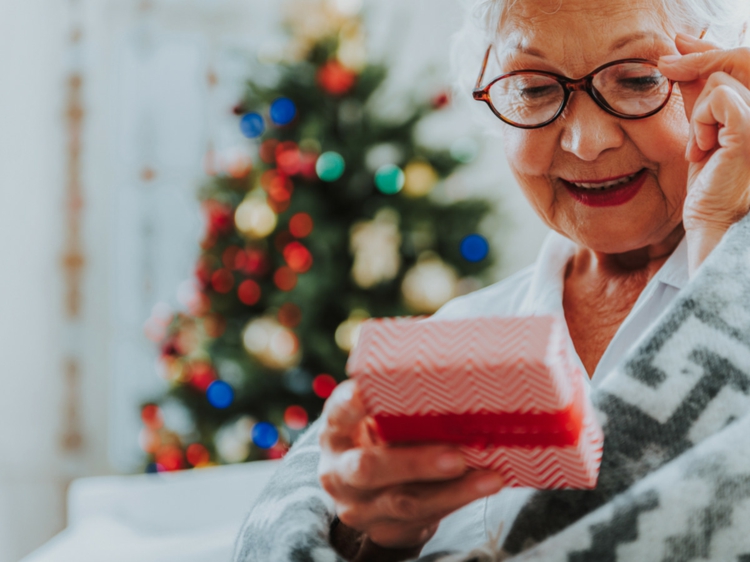 Weihnachtsgeschenke für Oma und Opa - Geschenkideen für die Großeltern von den Kindern